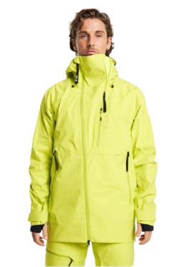 Limegul skaljakke med høj krave og lynlåslommer på en mand model